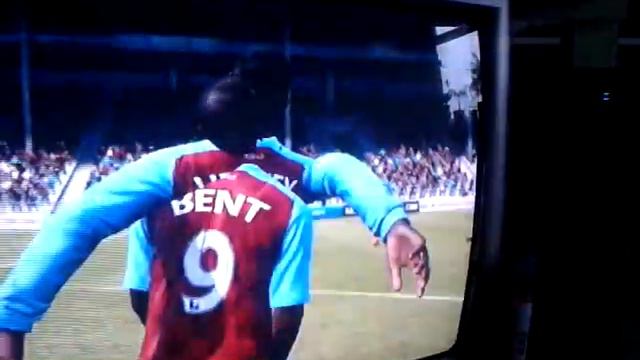 Why Heskey 3 + Bent