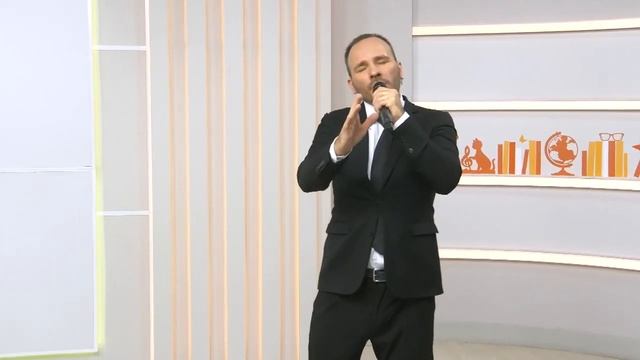 Этнический певец Gurude приехал в Красноярск с премьерой сказки спектакля «Тайна Белого Июса».mp4