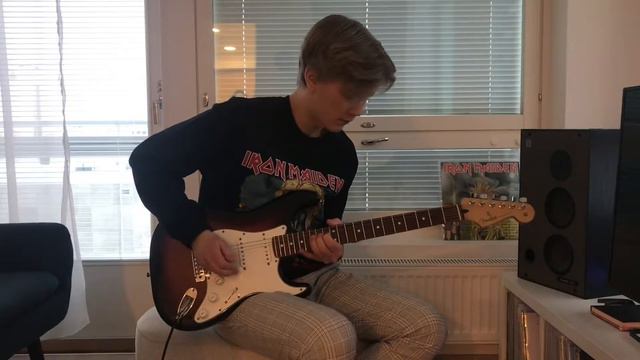 Iron Maiden - Phantom Of The Opera First Solo (guitar Cover)