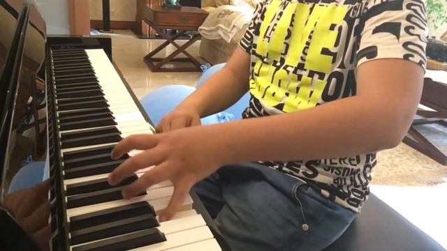 Боевое настроение в дождливый день!)