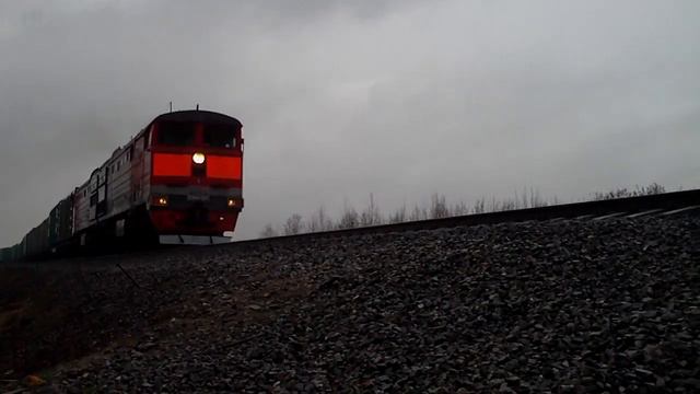 Немного поездов в дождик ...