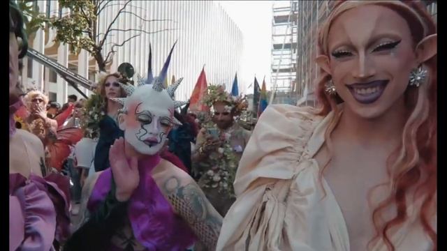 Седина в бороду...