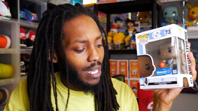 UNC - Michael Jordan (Home Jersey) - Walmart Exclusive Funko POP! Basketball