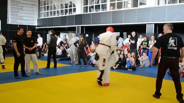 Савков Данила 1 бой, 85+ кг Чемпионат по РБ 17.04.16