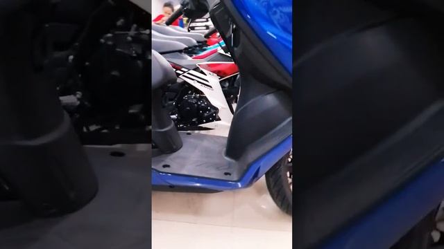 The Maxi Scooter Suzuki BURGMAN 125 CC