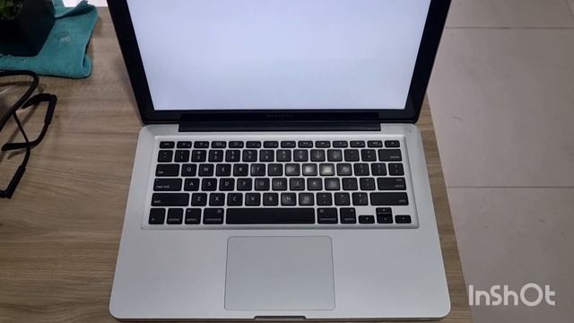 Macbook Pro 13 - Core I5 - SSD 120GB - 8gb Ram
