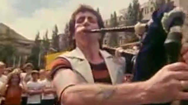 AC-DC-Its A Long Way To The Top (if You Want To Rock N Roll) - YouTube[via Torchbrowser.com]
