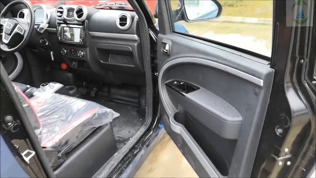 Three Door M1 Elcetric Car For 2 Passenger