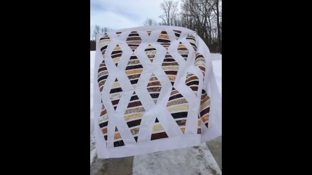 Cappuccino Bali Batik Quilt Kit