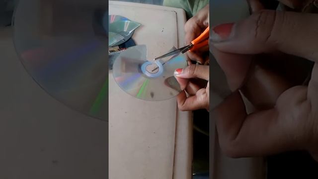 CD Cutting Tutorial Easy And Fast