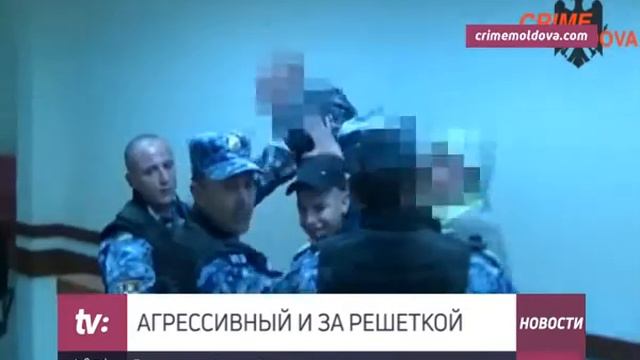 АГРЕССИВНЫЙ И ЗА РЕШЕТКОЙ   5 заключенных надругались над сокамерником