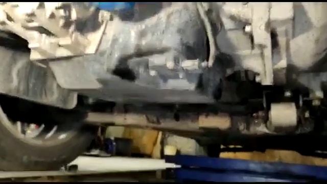 Замена масла и фильтров в двигателе и КПП