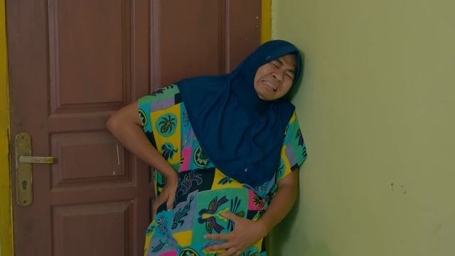 MENIK DAN SUTRISNO MENIKAH