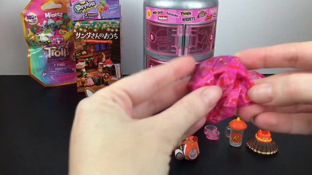 Opening Mini Toys LOL Mini Sweets Trolls Mineez Shopkins Rement Funko Rudolph Figures Unboxing Pt.1