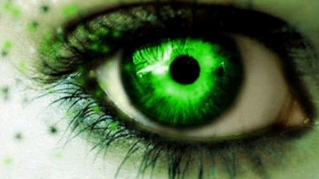 ° зелёные глаза° С_А_Б_Л_И_М_И_Н_А_Л