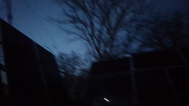 GW5000D-NS поздним вечером