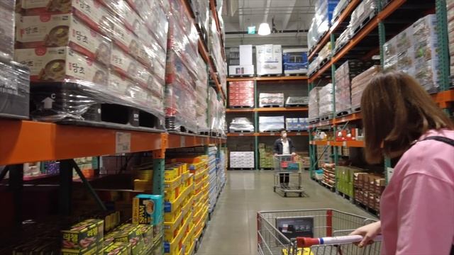 Korea vlog Американский магазин Costco в Корее Сколько стоят продукты в Корее??