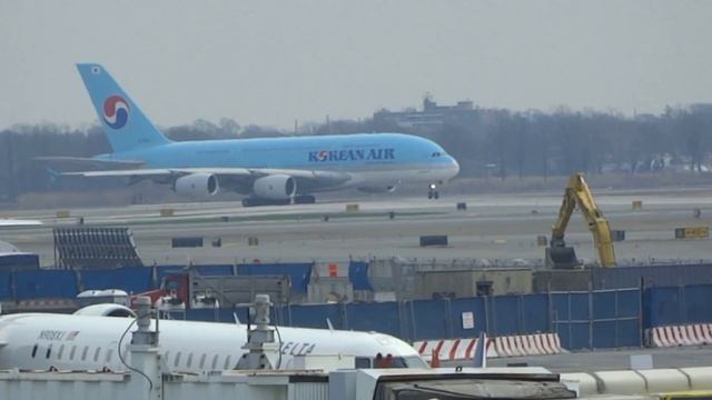 Международный аэропорт им. Д. Кеннеди в Нью-Йорке JFK. John Kenndy Internationale Airport. July 201