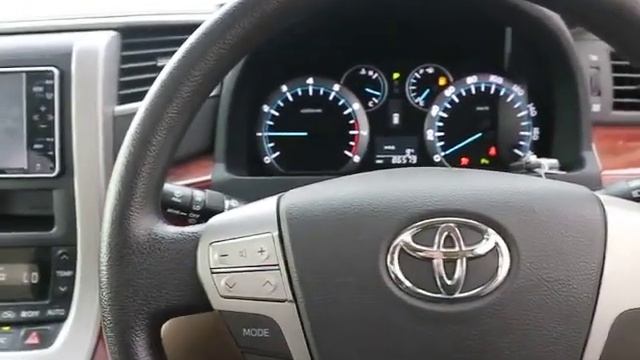?Семейный микроавтобус Toyota Vellfire 2.4 Полная пошлина ?