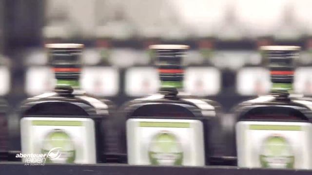 Jagermeister  Ликёр  Шоу Синий Ферзь