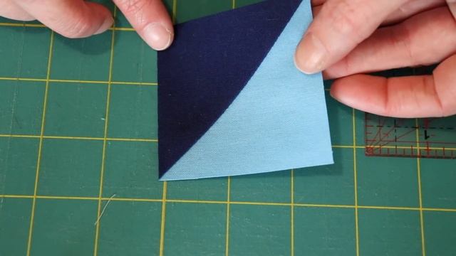 MINI BLOCK QAL | Block #5: Crossed Tile