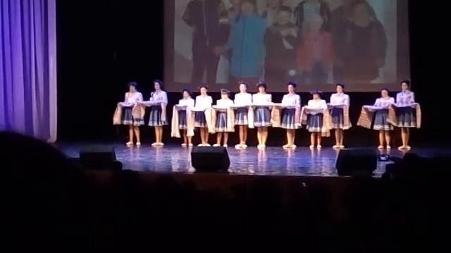 Слуцкие ткачихи