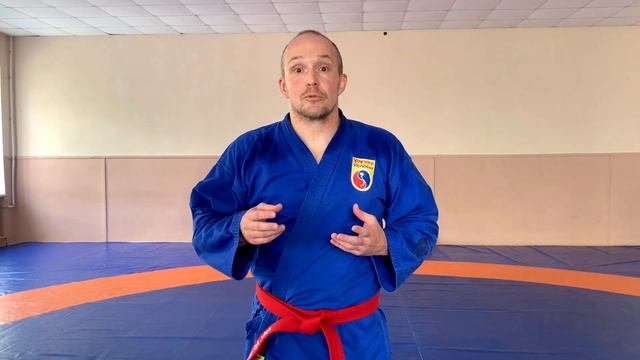 Атака тенлок 4 в Вовинам Вьет Во Дао . Боевая стратегия 4. Vovinam attack 4 Chiên lươc số 4