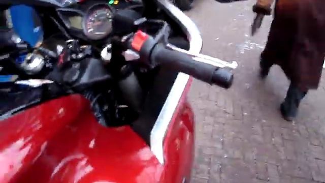 Honda VFR 1200F sound