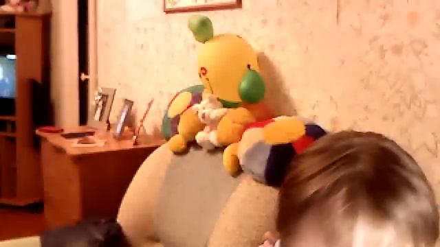 Видео с веб-камеры. Дата: 12 апреля 2013 г., 23:10.