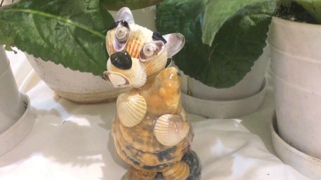 Медведь из морских ракушек: 