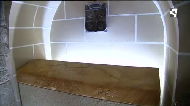 Panteón De Los Reyes De Aragón En San Pedro El Viejo (Huesca)