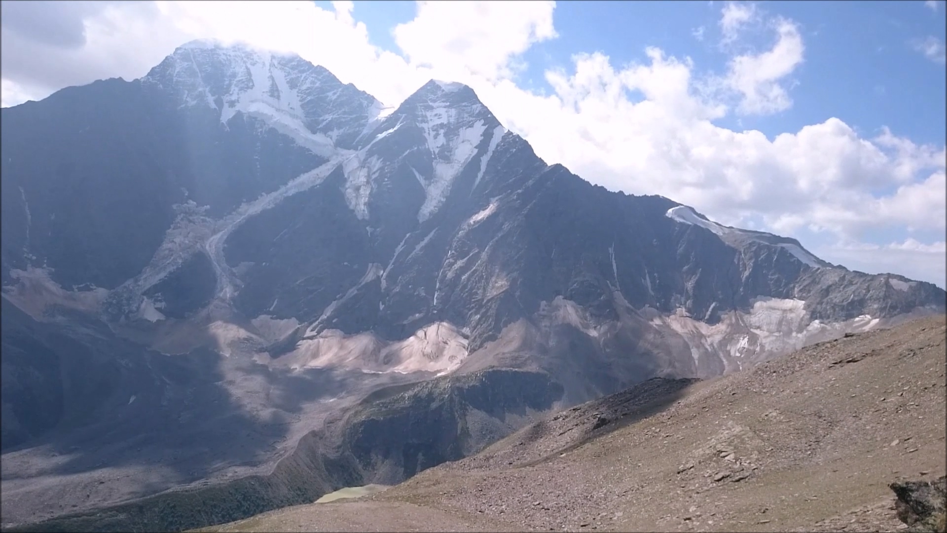 A4d96e8812cf225246e80380354137d2