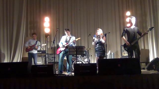 The Almonds - Я иду тебя искать (рок-концерт FreeLive, 3.11.2013)