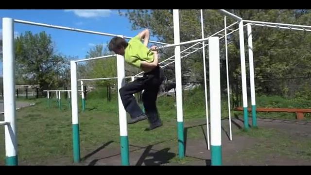 турник. брусья 