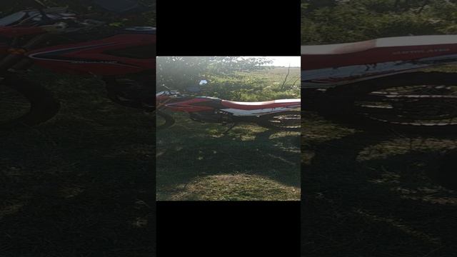 VID_20220821_162745.mp4