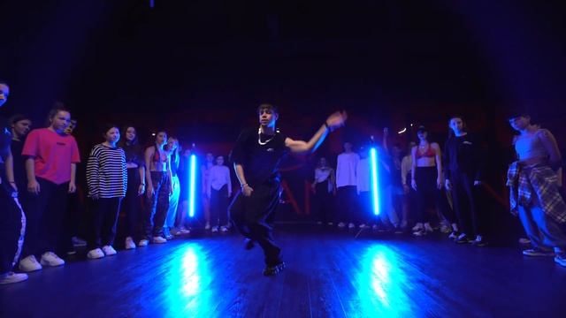 АРТЕМ НЕФЕДОВ // HIP-HOP