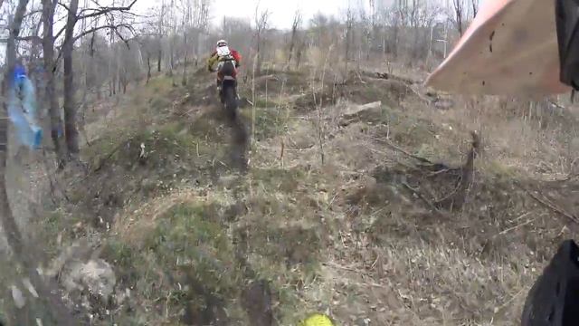 Эндуро моменты 03 мая 2016 г. Короткий трейл с Волочаевксого городка до ул. Юности г. Хабаровск