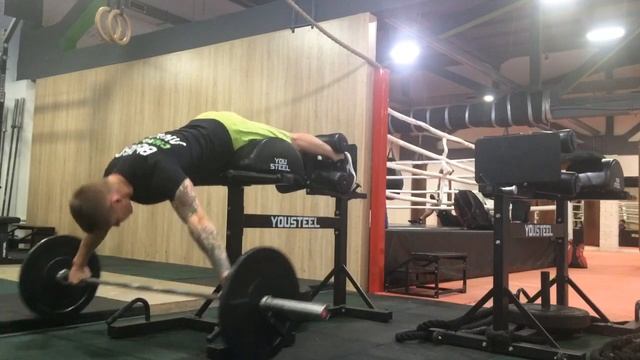 Экстензия в GHD со штангой рывковым хватом