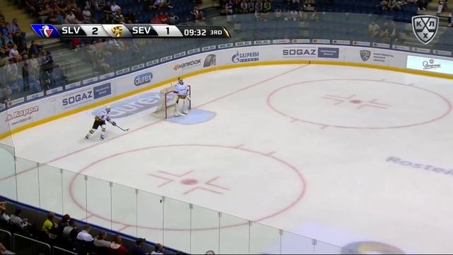 Эштон мажет из убойной позиции