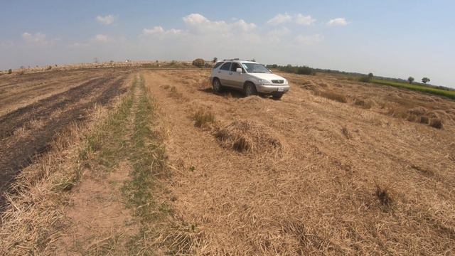 Amazing Khmer Lexus RX300 OFF Road part2