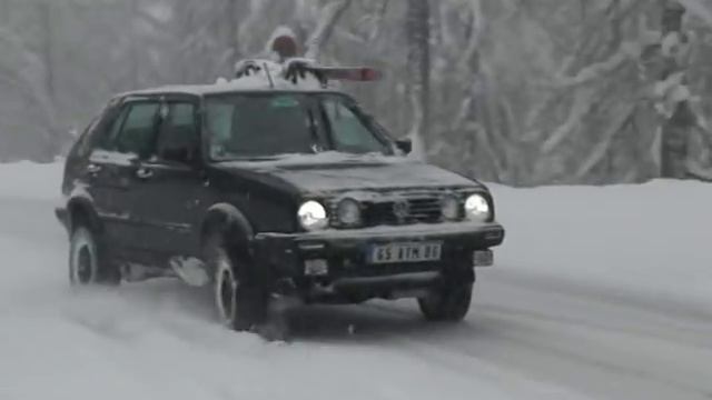 Golf Country Snowing 2.mpg