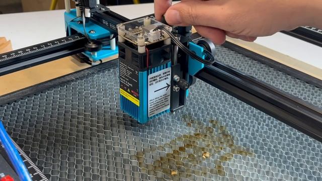 TWO TREES TTS-55 - 5.5 Watt Diode Laser Engraver