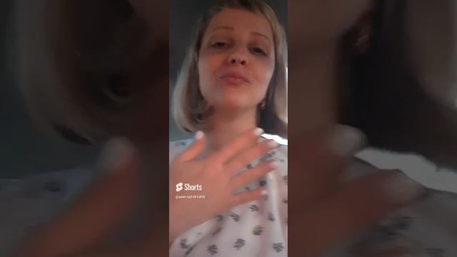 мой новый белый маникюрчик.mp4