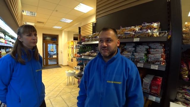 ПОЛЯК ПОКАЗЫВАЕТ СВОЙ МАГАЗИН В ПОЛЬШЕ.