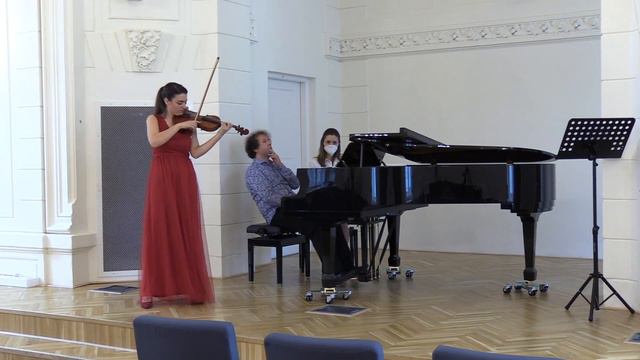 Sarasate: Carmen Fantasy op. 25 - Ellen Klodová