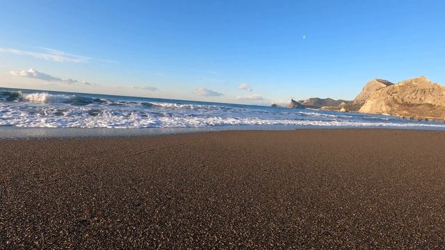 Релакс видео. Зимнее февральское море. Утро в Судаке.