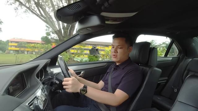 (cc字幕) 一桶油從 KL 去到 曼谷 還剩 400 Km 可走？E300 Bluetec 中古二手車評測