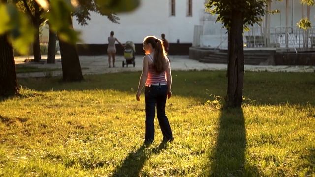 Helios 44-2 58mm F2.0 Video Test With Sony Alpha A57