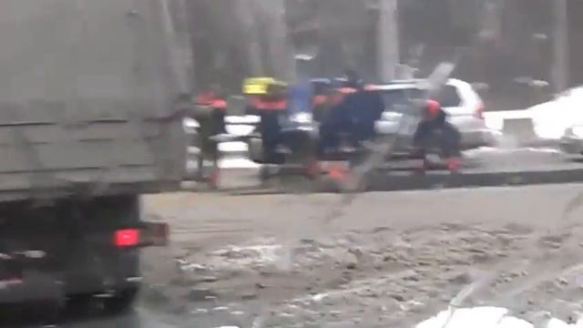 Снег, Москва, асфальт, дураки, дороги.