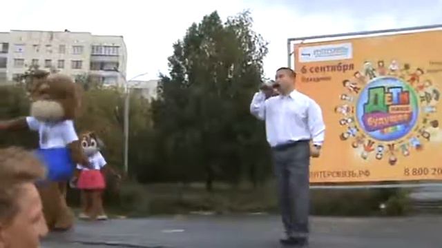 Первоклассная любовь    А ты меня любишь    Исполнитель Виталий Чикишев г Миасс